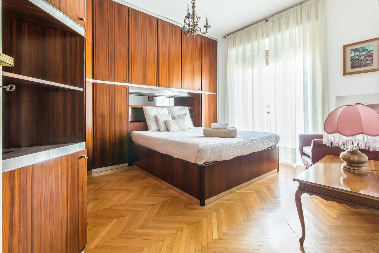 Alessia'S Flat- Sondrio M3 Apartment มิลาน ภายนอก รูปภาพ