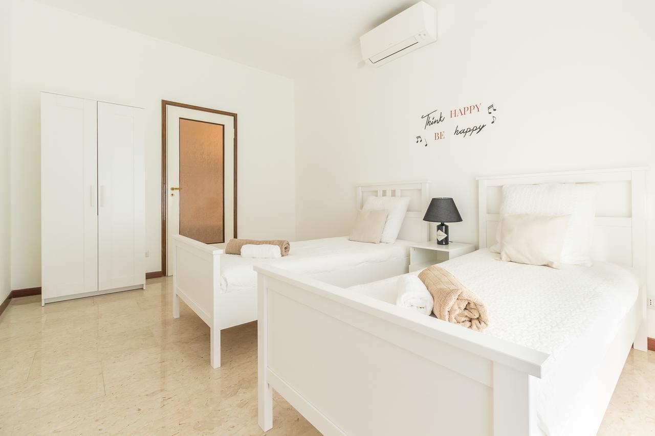 Alessia'S Flat- Sondrio M3 Apartment มิลาน ภายนอก รูปภาพ